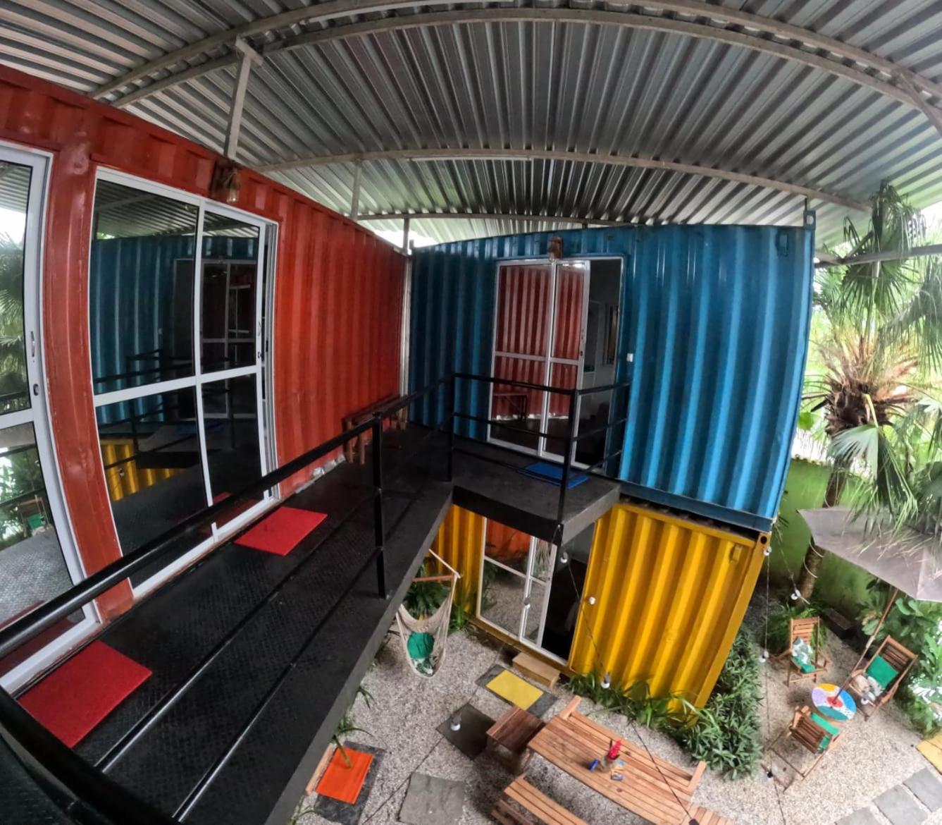 Container Hospedaria Parati Esterno foto